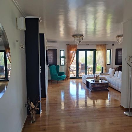 John'S Modern Apartments Artemida Экстерьер фото